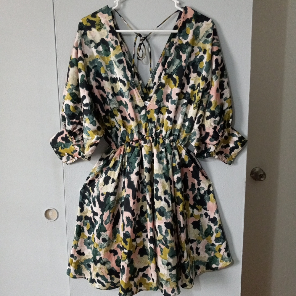 Glam Multicolor Print V-Neck Mini Dress in Pink, Olive & Mustard Size S